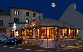 Hotel Pruni\u00E8res